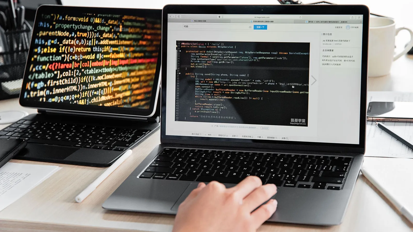 Framework Front-End: React, Vue e Angular a Confronto